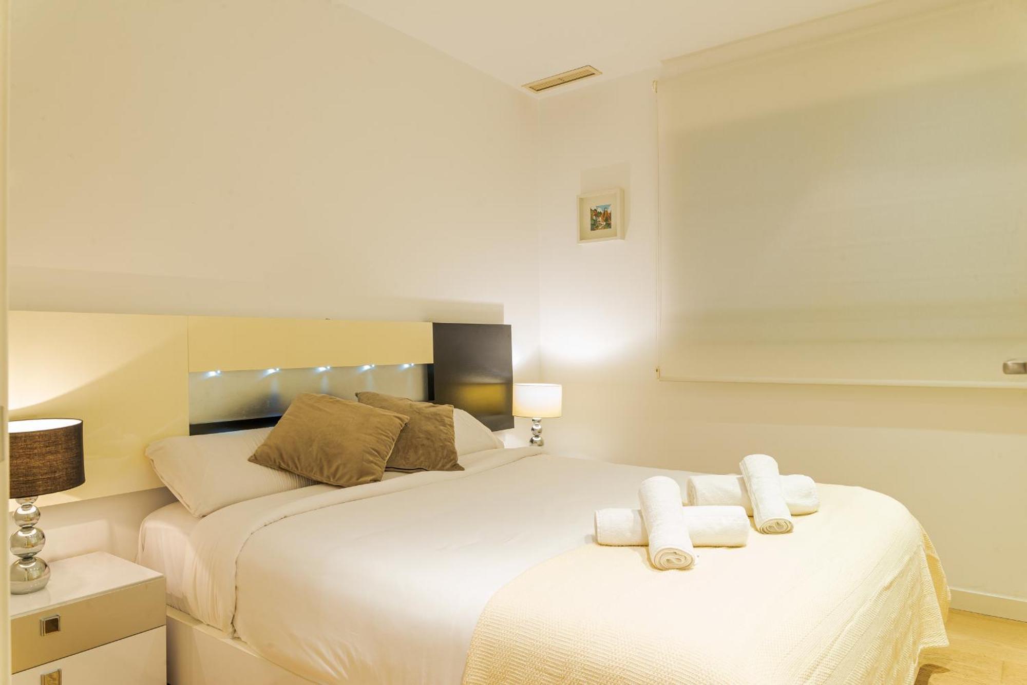 Myflats San Fernando Apartment อาลิกันเต ภายนอก รูปภาพ